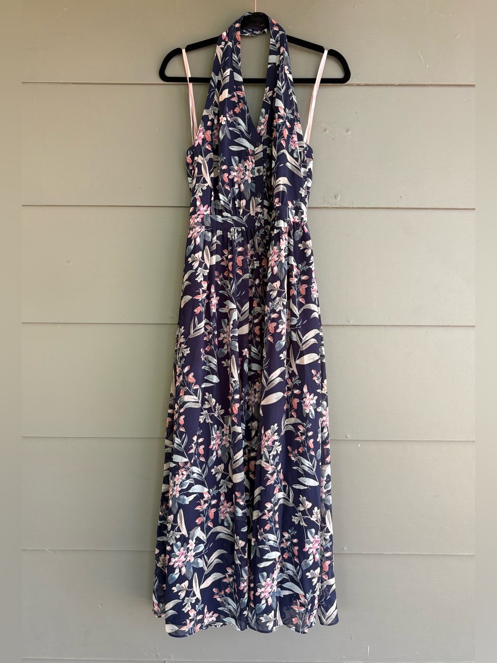 Gal Meets Glam Sienna Romantic Floral Halter Top Maxi Dress - Picture 3 of 14